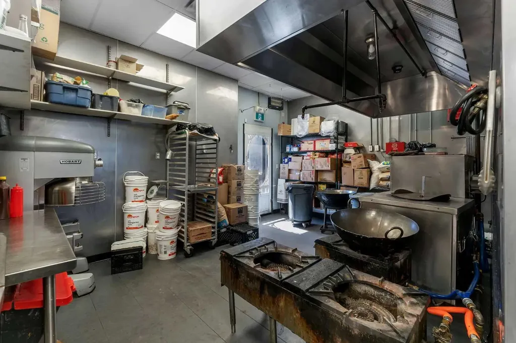 4250 109 Avenue NE Calgary AB T3N 1Z3