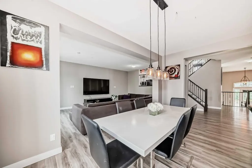 1068 Windhaven Close SW Airdrie AB t4b0t9