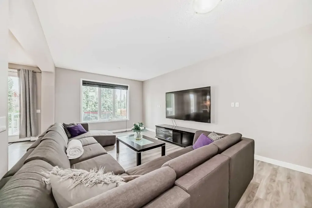1068 Windhaven Close SW Airdrie AB t4b0t9