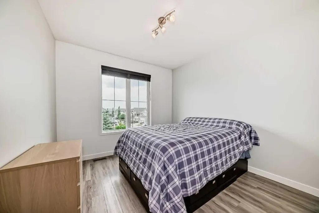 1068 Windhaven Close SW Airdrie AB t4b0t9