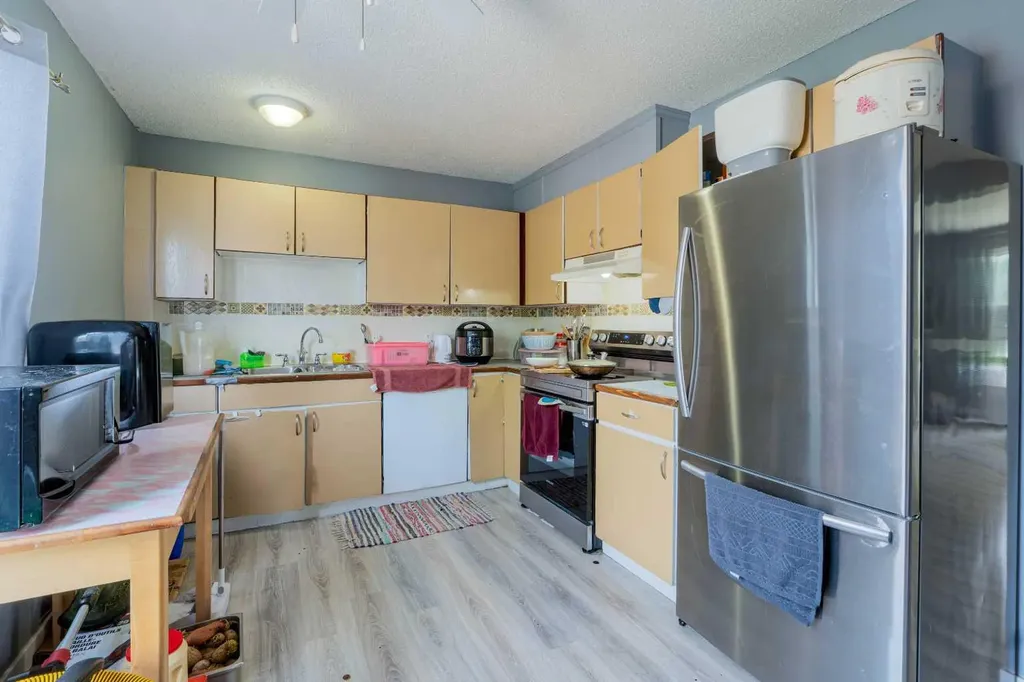 136 Martindale Drive NE Calgary AB T3J3G5