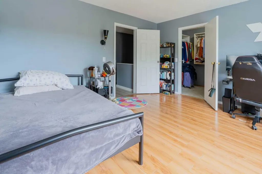 136 Martindale Drive NE Calgary AB T3J3G5