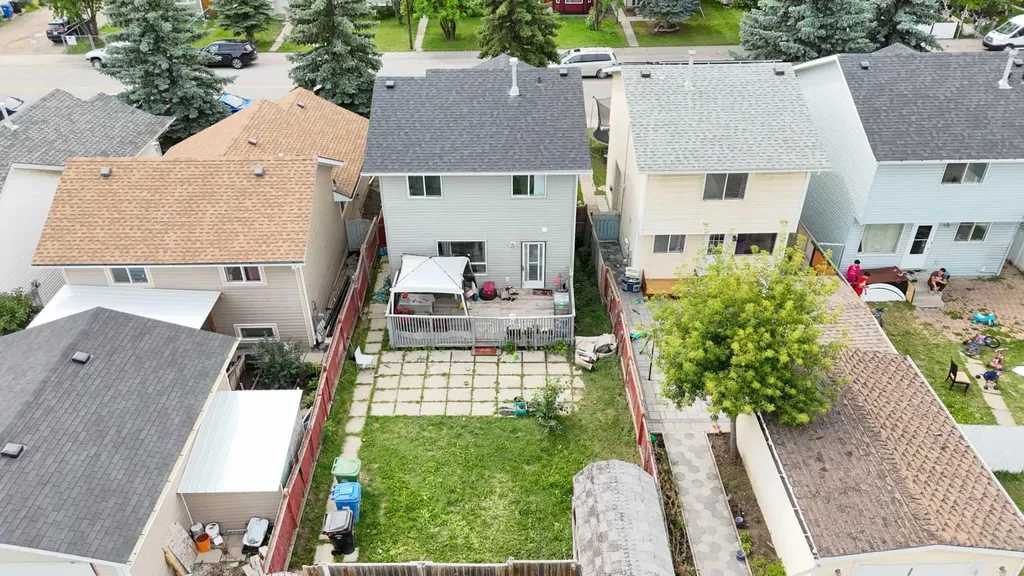 136 Martindale Drive NE Calgary AB T3J3G5