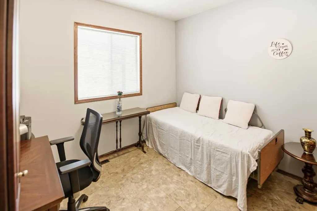 57 Woodbine Close Blackfalds AB T4M 0K5