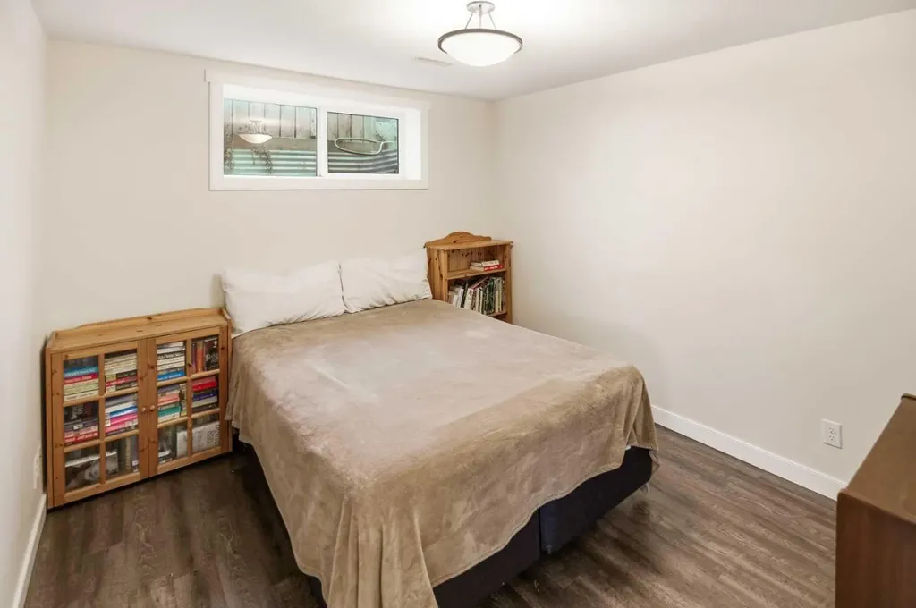57 Woodbine Close Blackfalds AB T4M 0K5