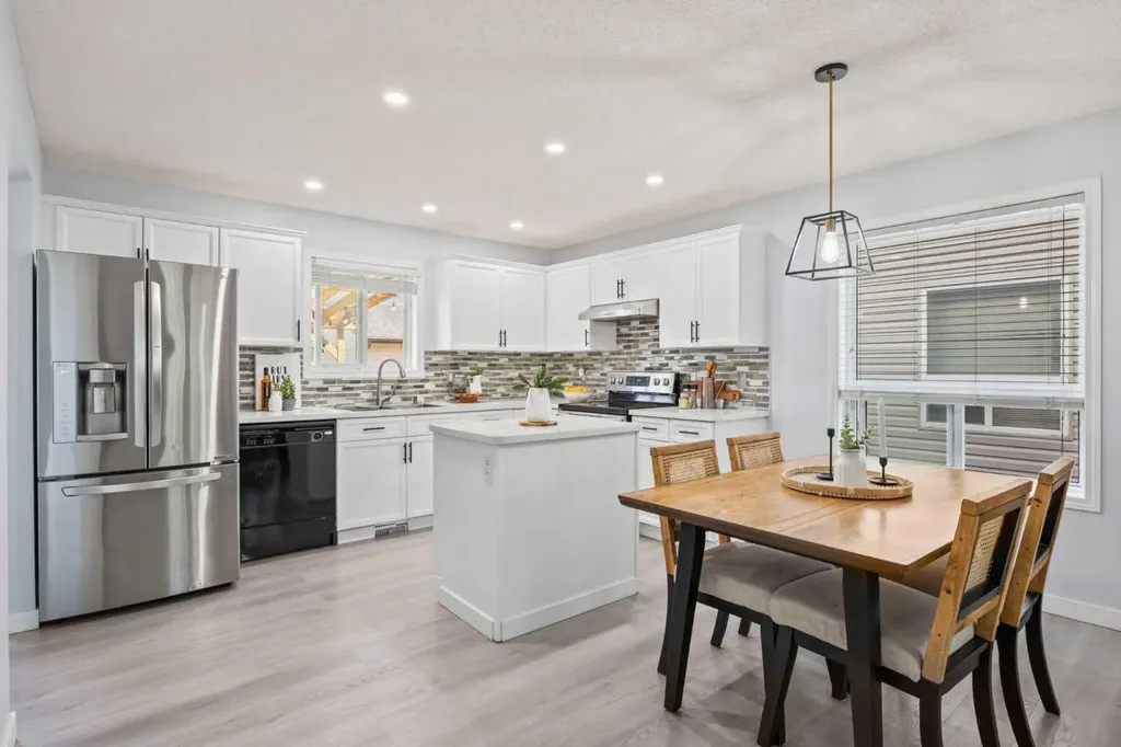 371 Silverado Drive SW Calgary AB T2X 0G2