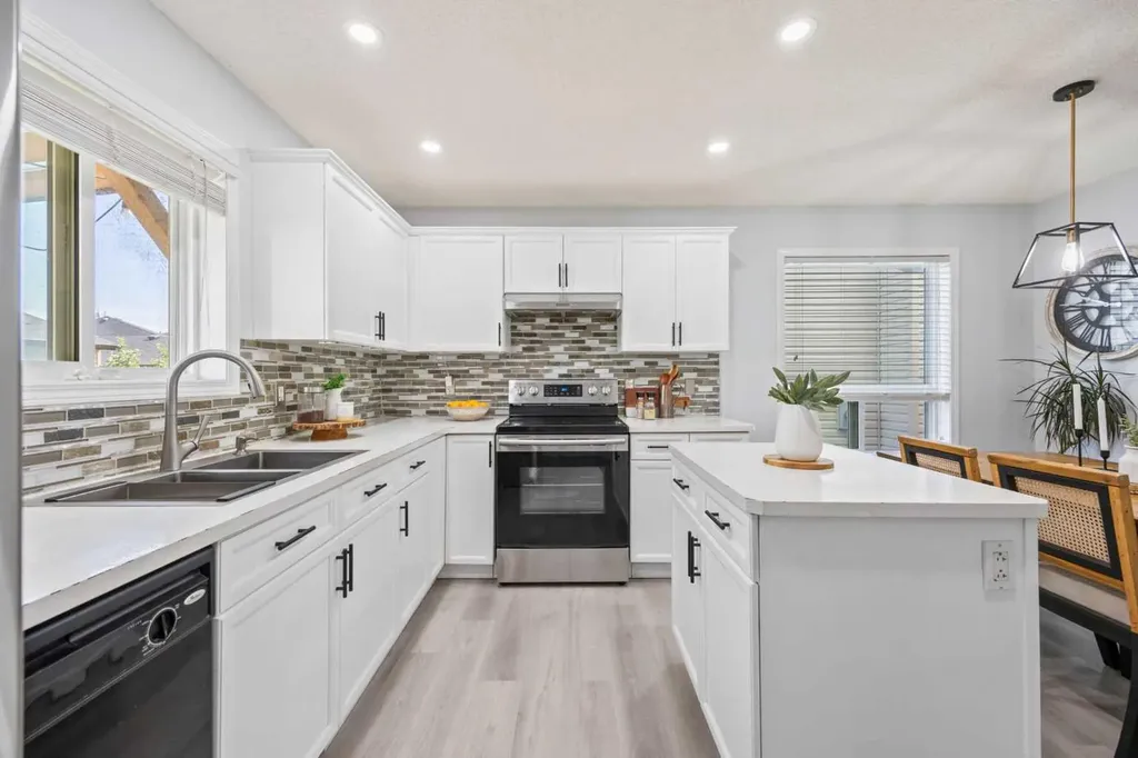 371 Silverado Drive SW Calgary AB T2X 0G2