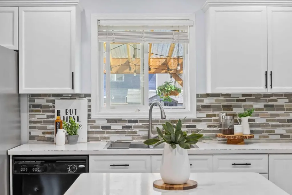 371 Silverado Drive SW Calgary AB T2X 0G2