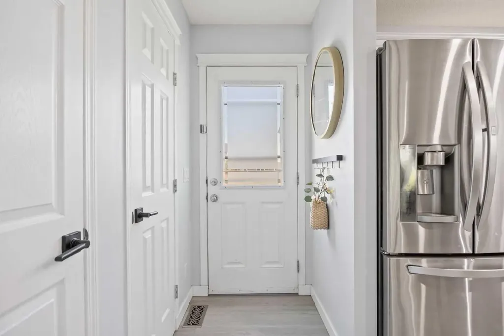 371 Silverado Drive SW Calgary AB T2X 0G2