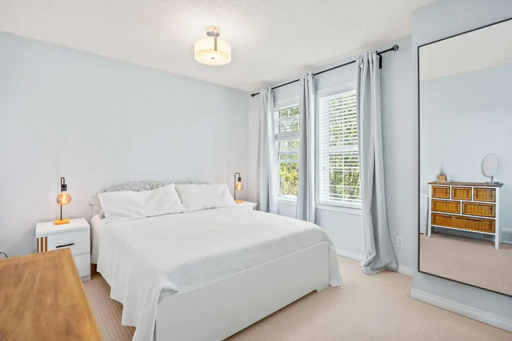 371 Silverado Drive SW Calgary AB T2X 0G2