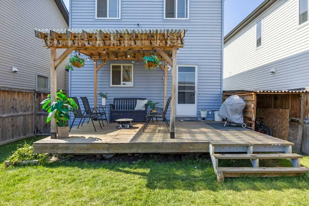 371 Silverado Drive SW Calgary AB T2X 0G2