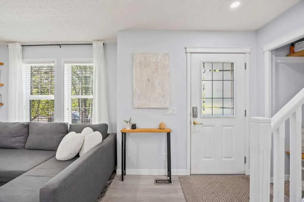 371 Silverado Drive SW Calgary AB T2X 0G2