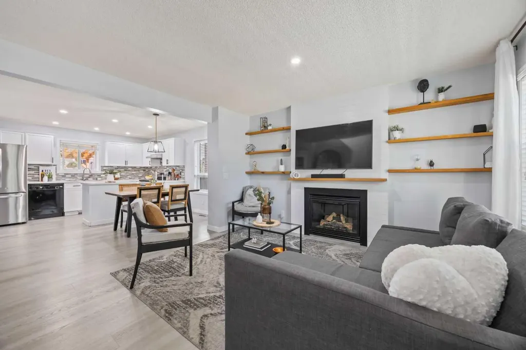 371 Silverado Drive SW Calgary AB T2X 0G2
