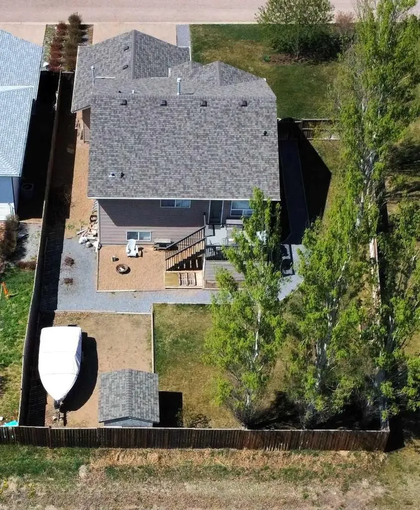 136 Meadowbrook Drive E Brooks AB T1R 1N8