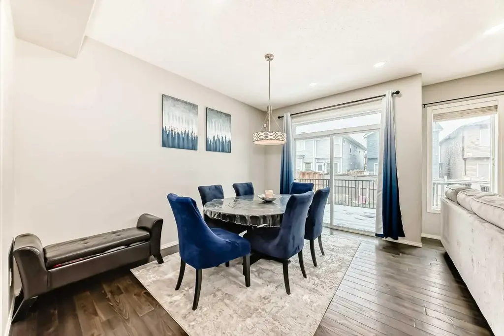 60 Evansborough Road NW Calgary AB T3P 0R1