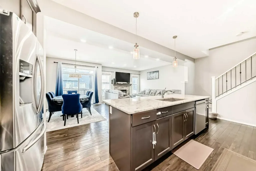 60 Evansborough Road NW Calgary AB T3P 0R1