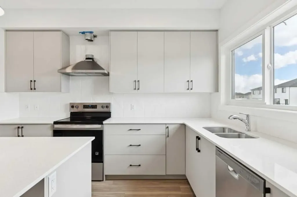 244 Drystone Walk NW Calgary AB T3R2M1