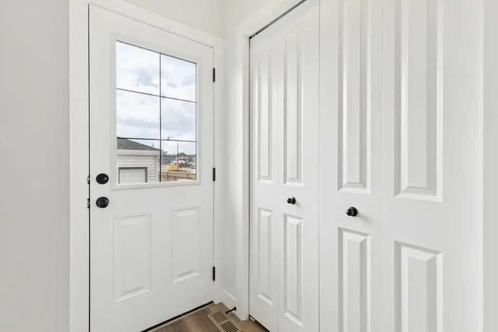 244 Drystone Walk NW Calgary AB T3R2M1