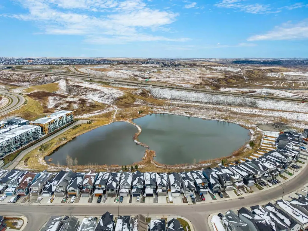 167 Cranbrook Square SE Calgary AB T3M 3E3