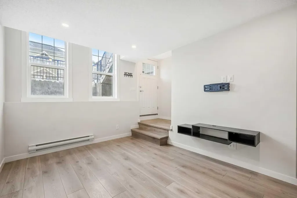 167 Cranbrook Square SE Calgary AB T3M 3E3