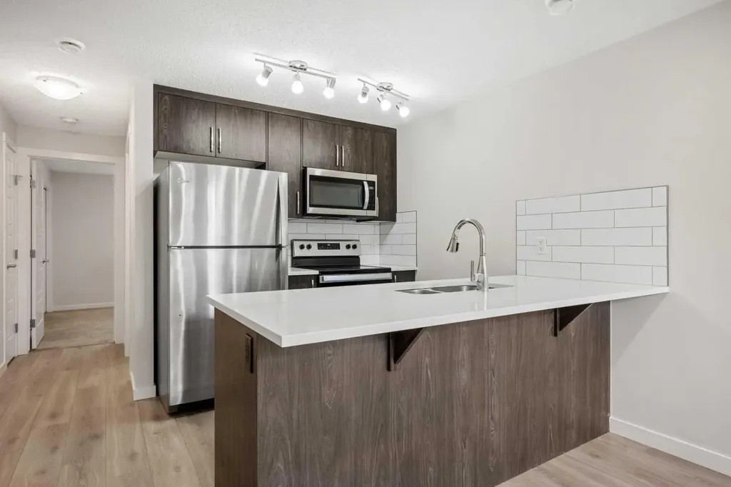 167 Cranbrook Square SE Calgary AB T3M 3E3