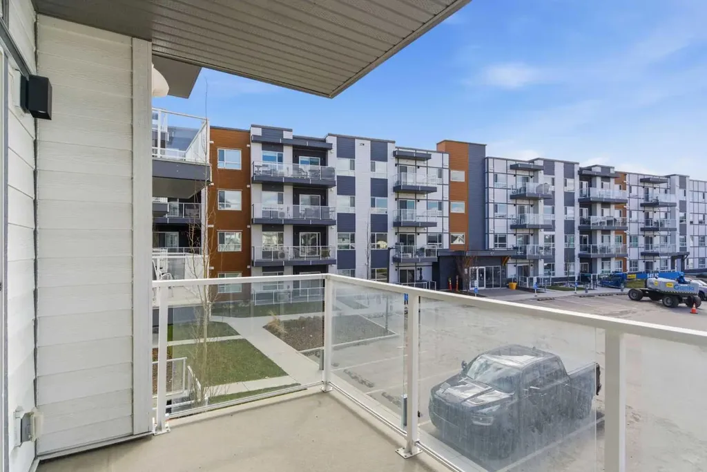 360 Harvest Hills Way NE Calgary AB T3K2S1