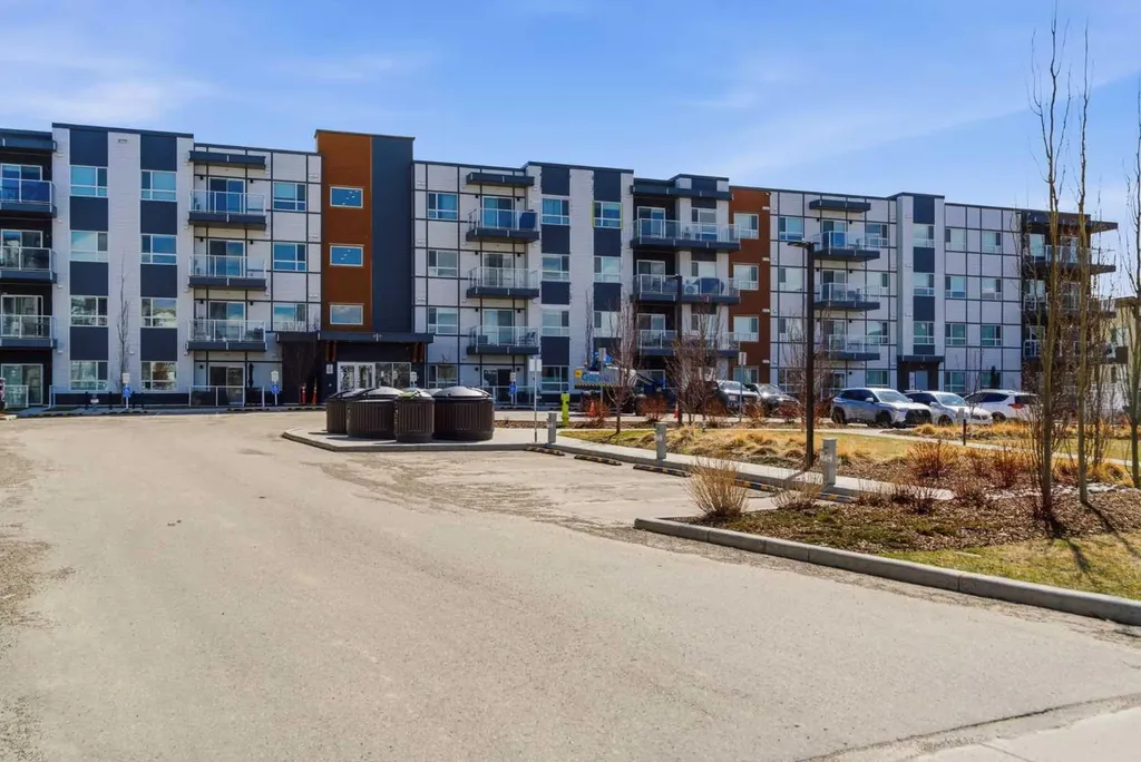 360 Harvest Hills Way NE Calgary AB T3K2S1