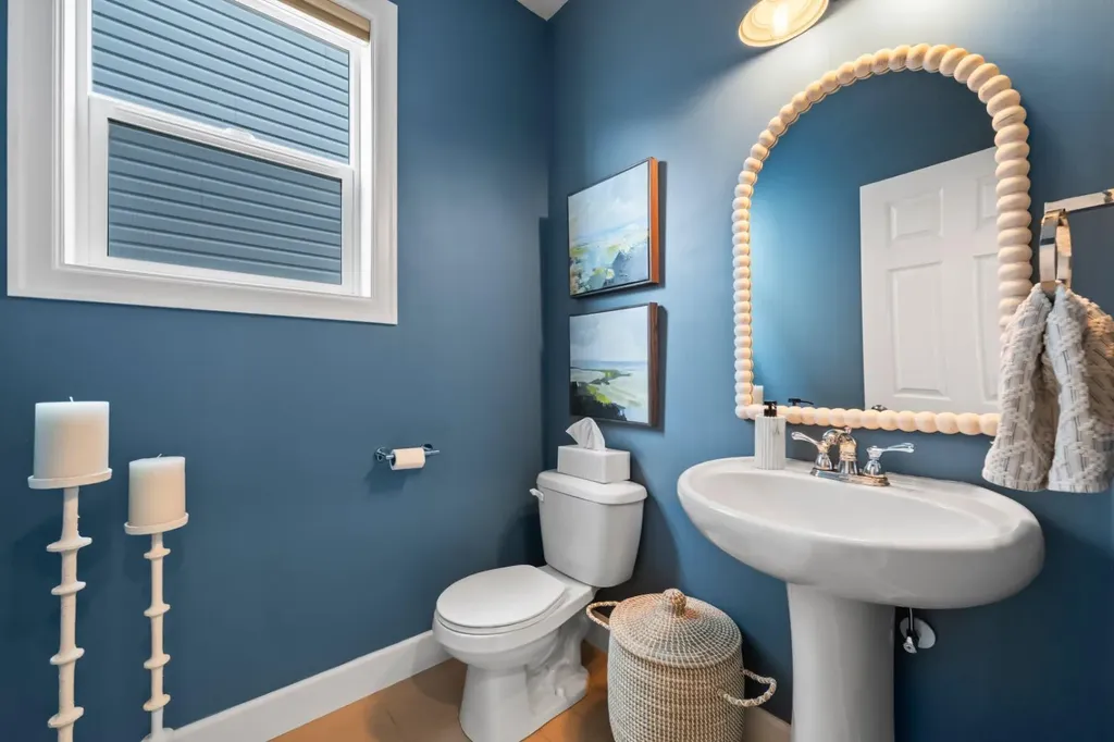 178 Windridge Road SW Airdrie AB T4B 3R9