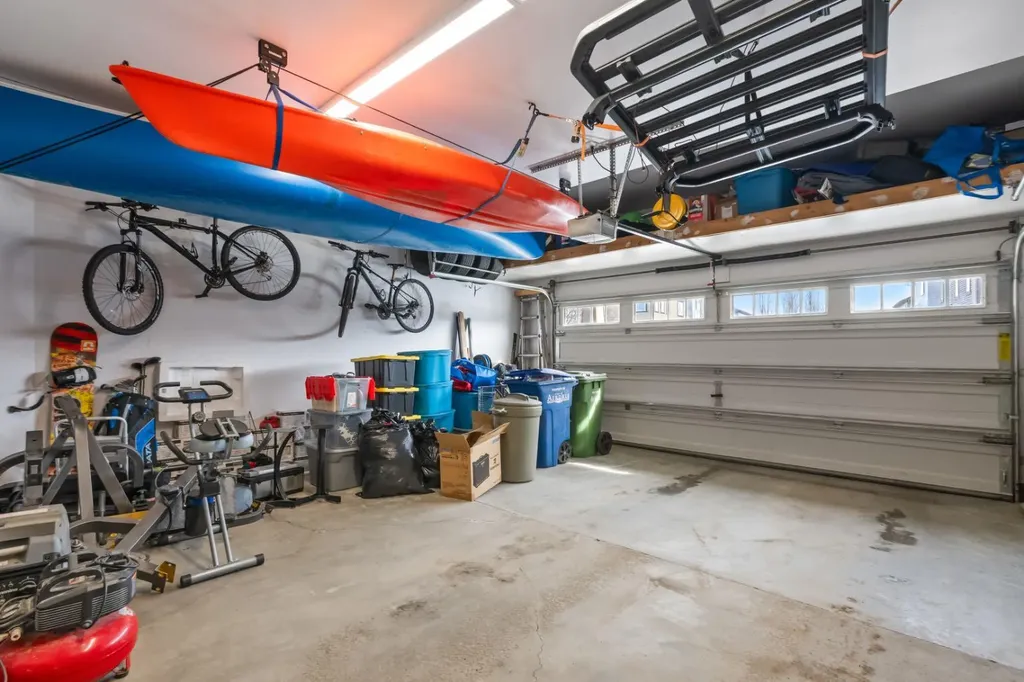 178 Windridge Road SW Airdrie AB T4B 3R9