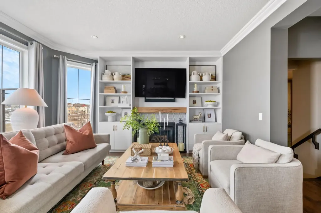 178 Windridge Road SW Airdrie AB T4B 3R9