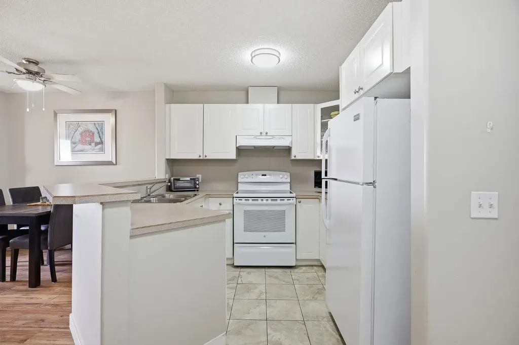 950 Arbour Lake Road NW Calgary AB T3G 5B8