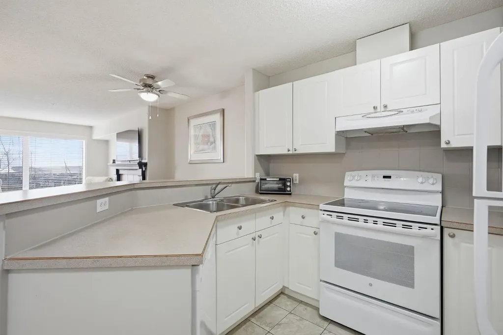 950 Arbour Lake Road NW Calgary AB T3G 5B8