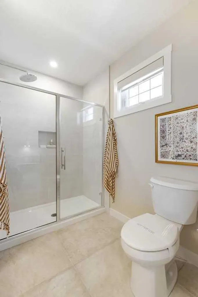 137 Drystone Green NW Calgary AB T3R 2M1