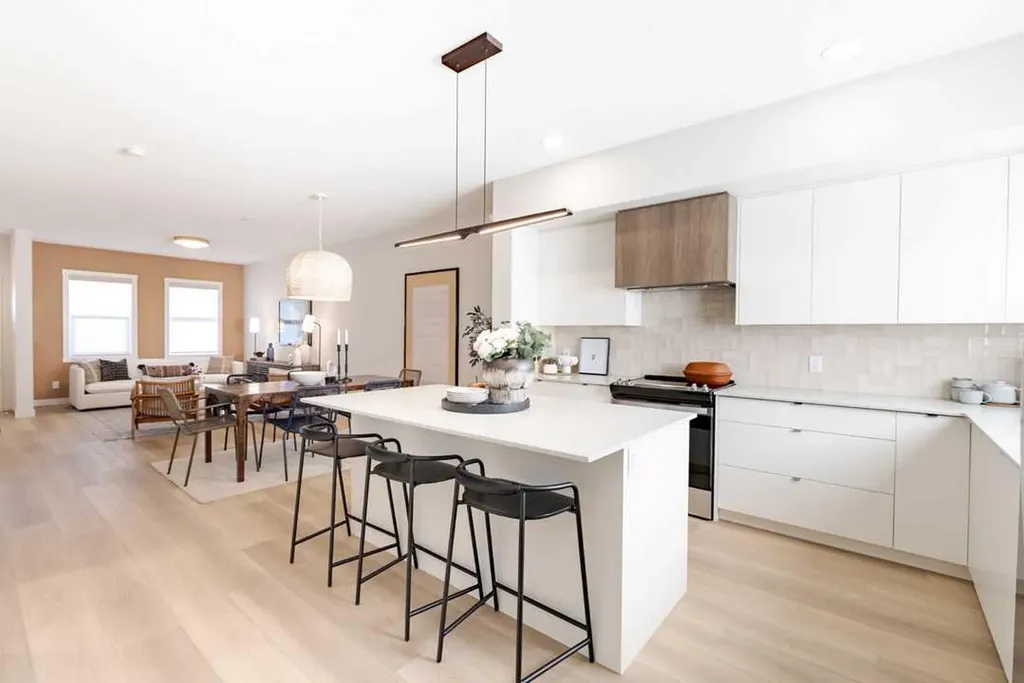 137 Drystone Green NW Calgary AB T3R 2M1