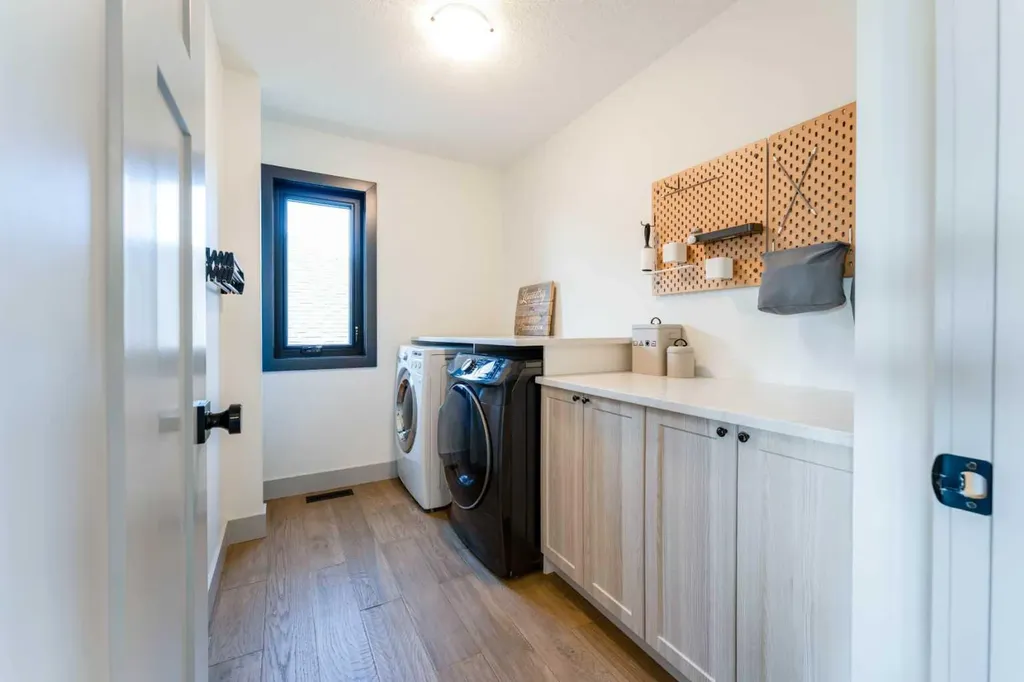 464 Muirfield Crescent Lyalta AB T0J1Y1