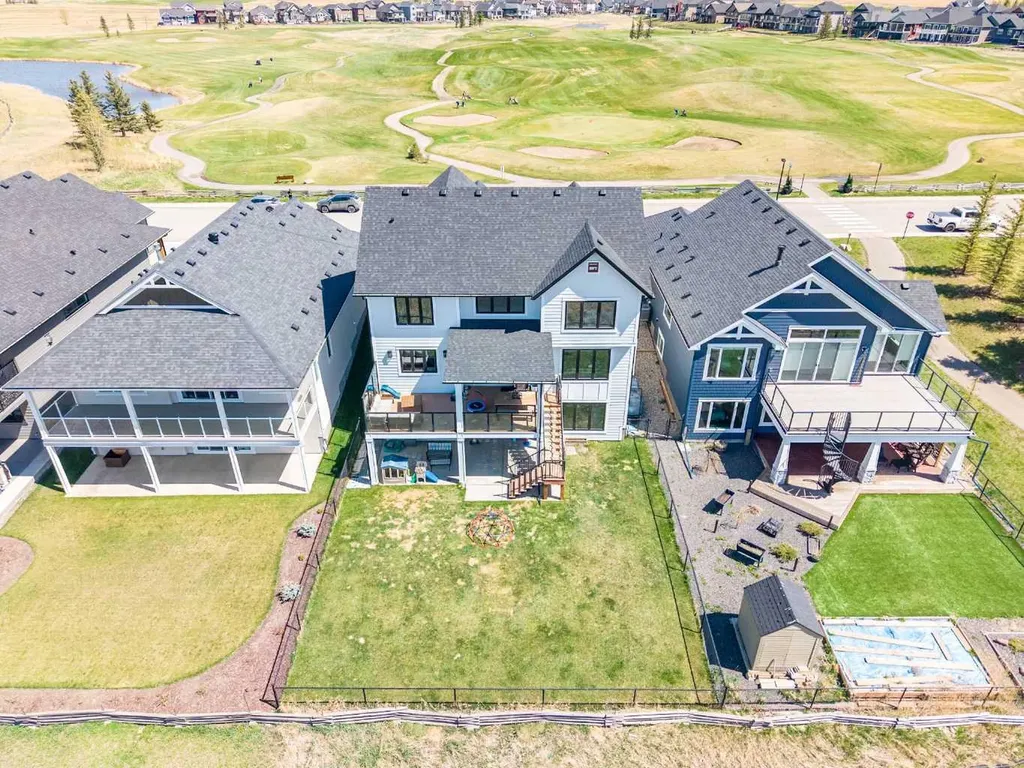 464 Muirfield Crescent Lyalta AB T0J1Y1