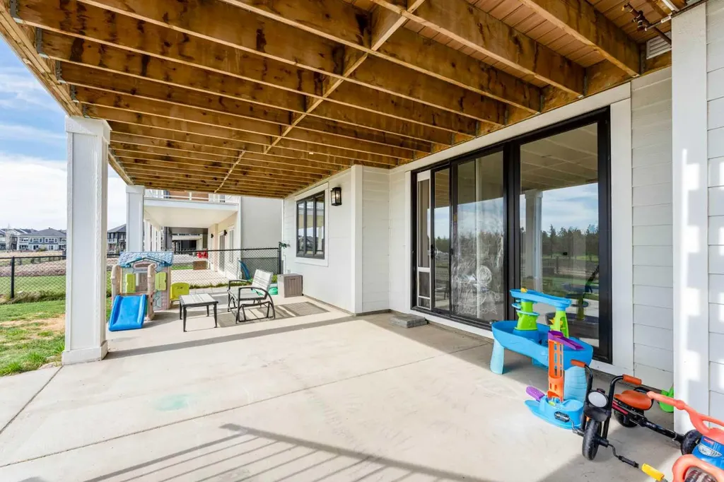 464 Muirfield Crescent Lyalta AB T0J1Y1
