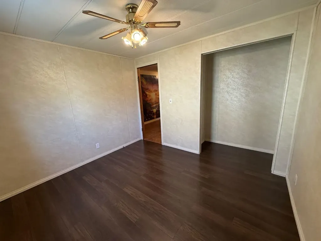 317 Hillside Avenue Carbon AB T0M 0L0