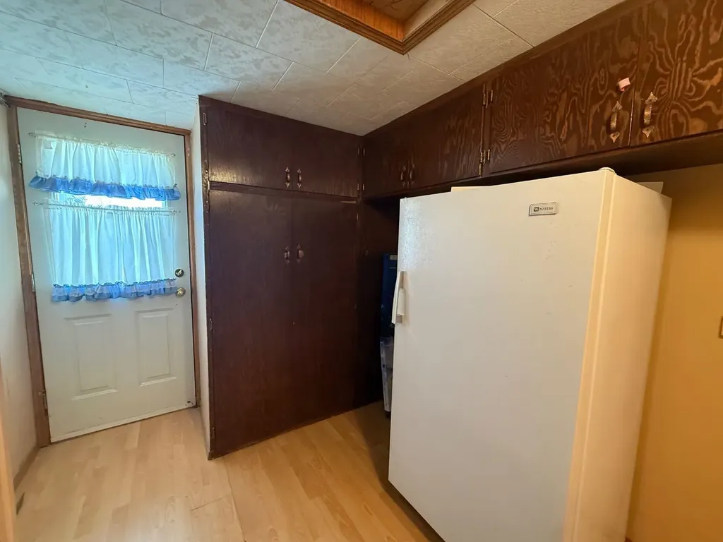 317 Hillside Avenue Carbon AB T0M 0L0