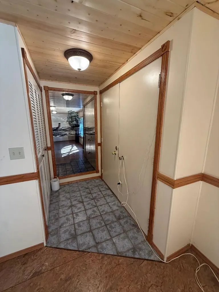 317 Hillside Avenue Carbon AB T0M 0L0