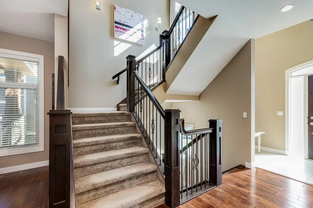 42 Cooperstown Court SW Airdrie AB T4B 2C5