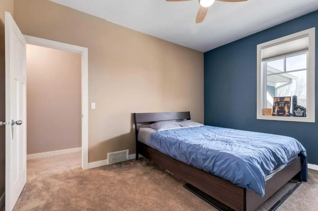 42 Cooperstown Court SW Airdrie AB T4B 2C5