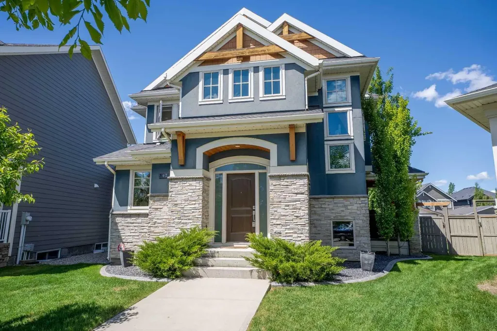 42 Cooperstown Court SW Airdrie AB T4B 2C5