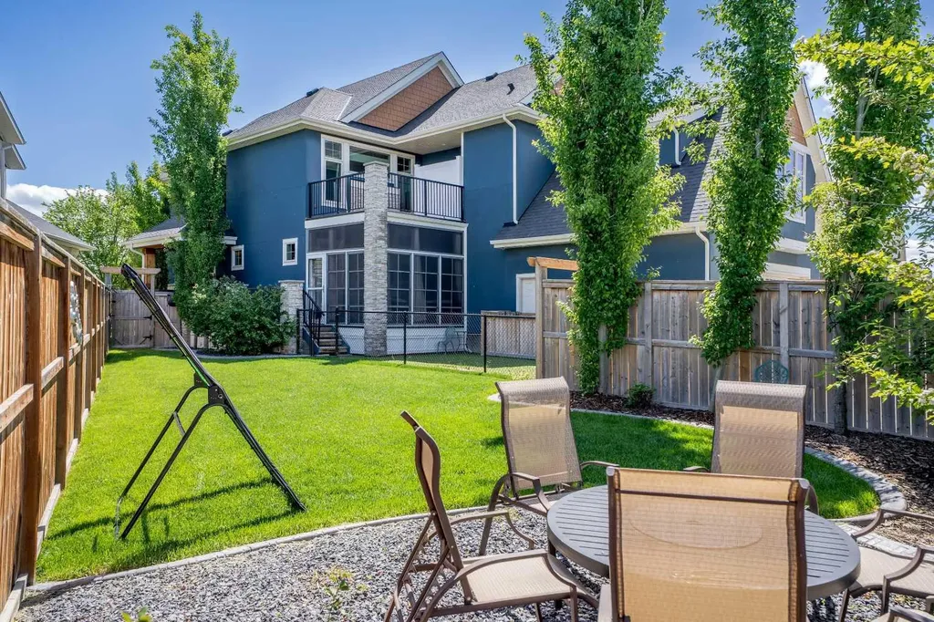 42 Cooperstown Court SW Airdrie AB T4B 2C5