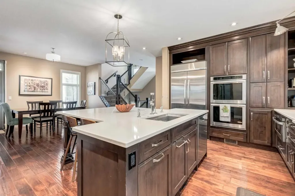 42 Cooperstown Court SW Airdrie AB T4B 2C5