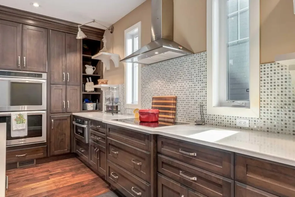42 Cooperstown Court SW Airdrie AB T4B 2C5