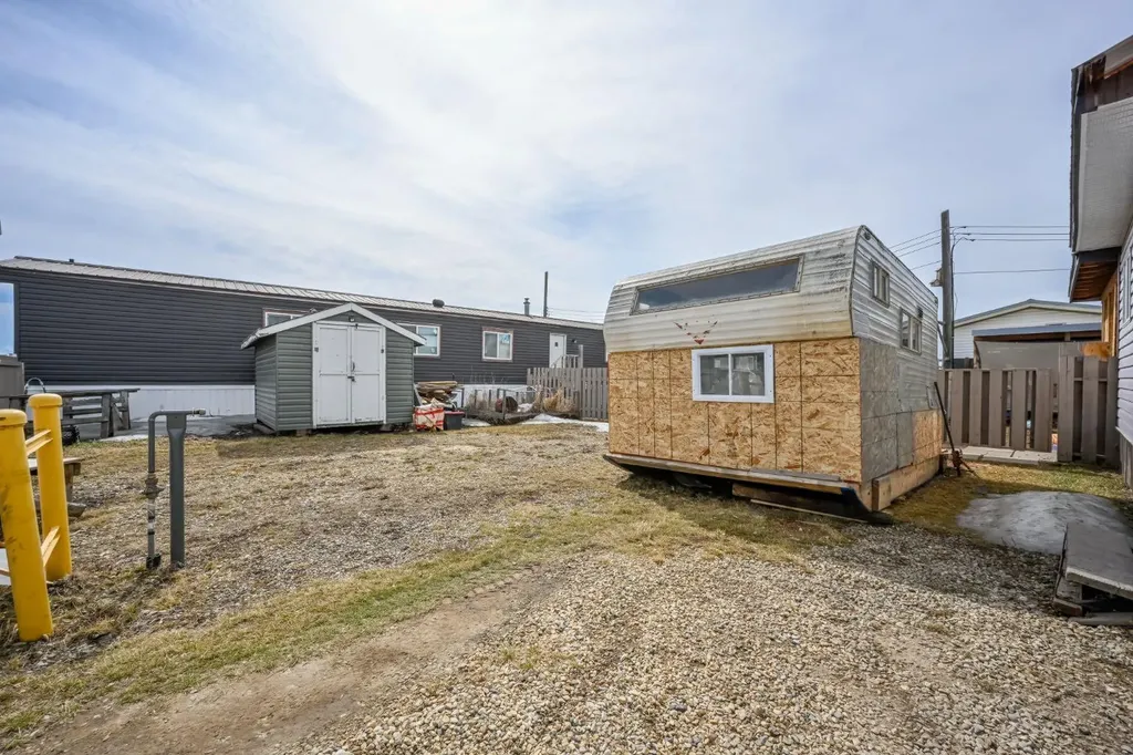 55011 714 Township Grande Prairie AB T8X 4A9