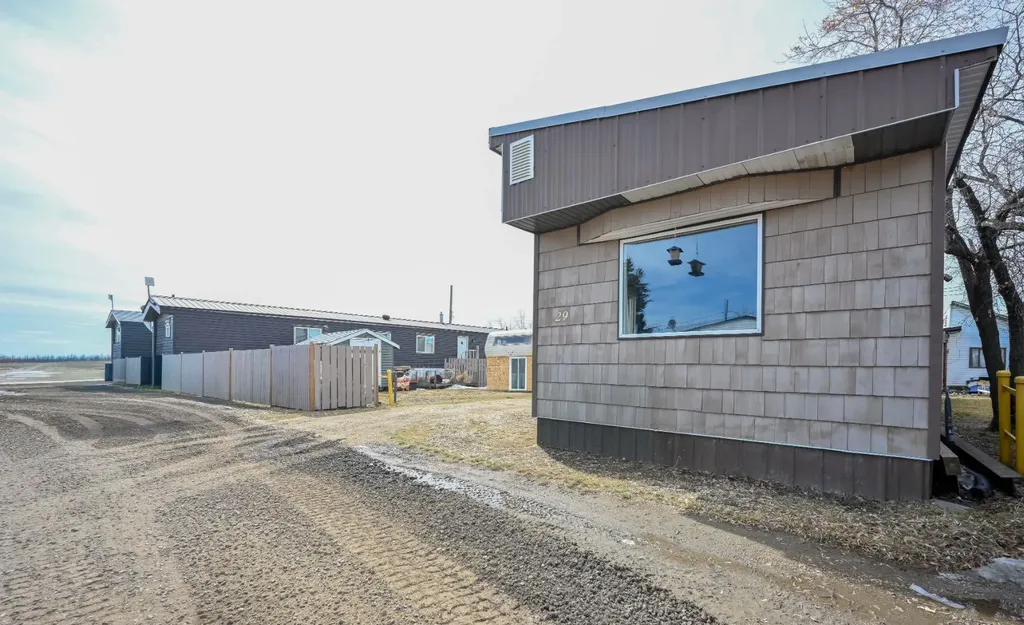 55011 714 Township Grande Prairie AB T8X 4A9