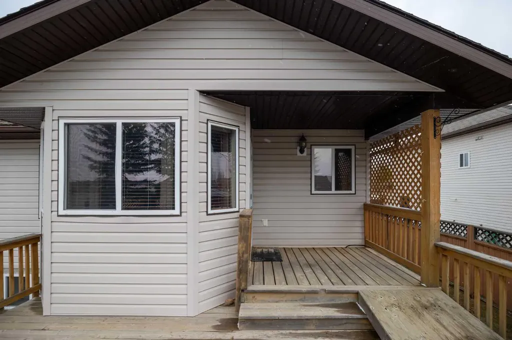 4513 27 Street Athabasca AB T9S 1N4