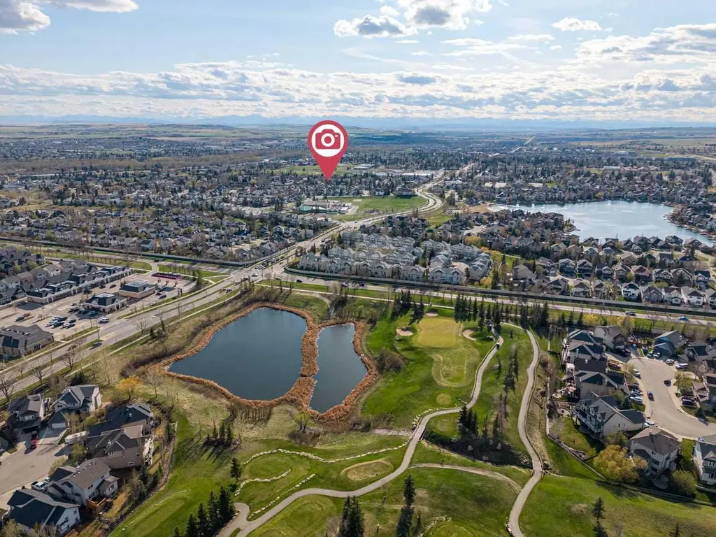 72 Crystalridge Crescent Okotoks AB T1S 1V2
